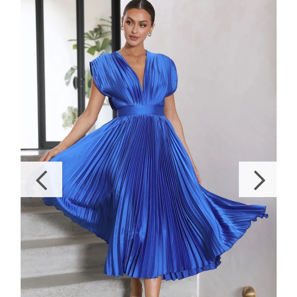 New with Tags Gina Maxi Dress Blue - Billy J Boutique